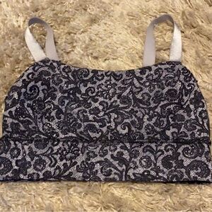 Lululemon luxtreme sports bra, size small